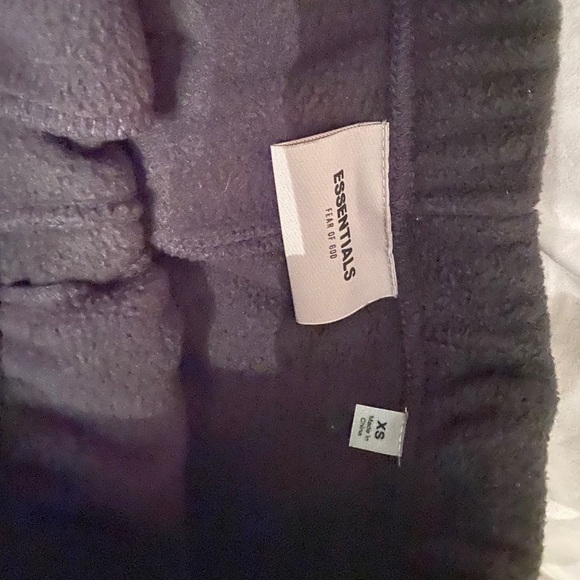 Essentials black fleece track pants - Picture 6 of 7